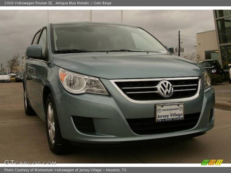 Antigua Blue Metallic / Gobi Beige 2009 Volkswagen Routan SE