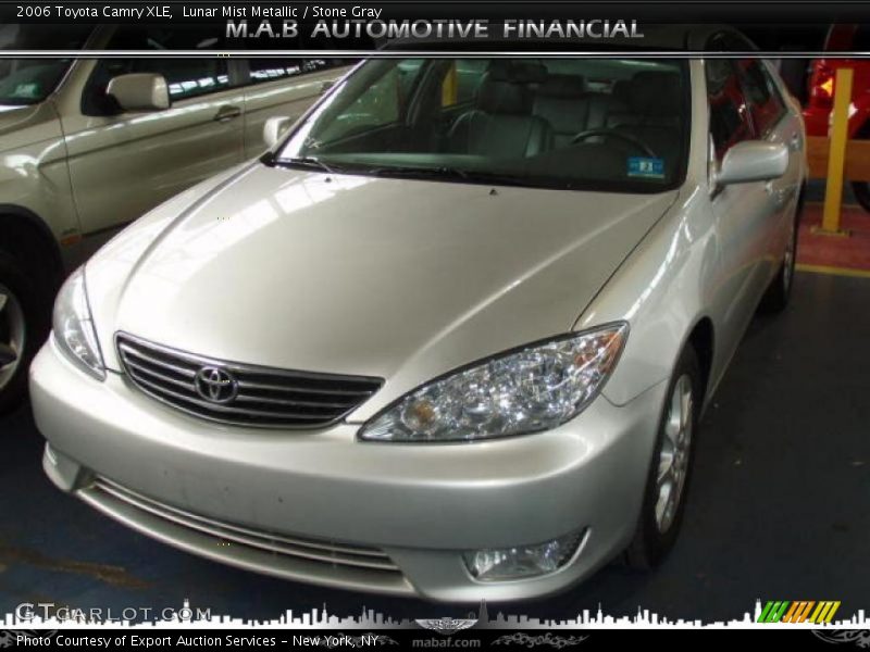Lunar Mist Metallic / Stone Gray 2006 Toyota Camry XLE