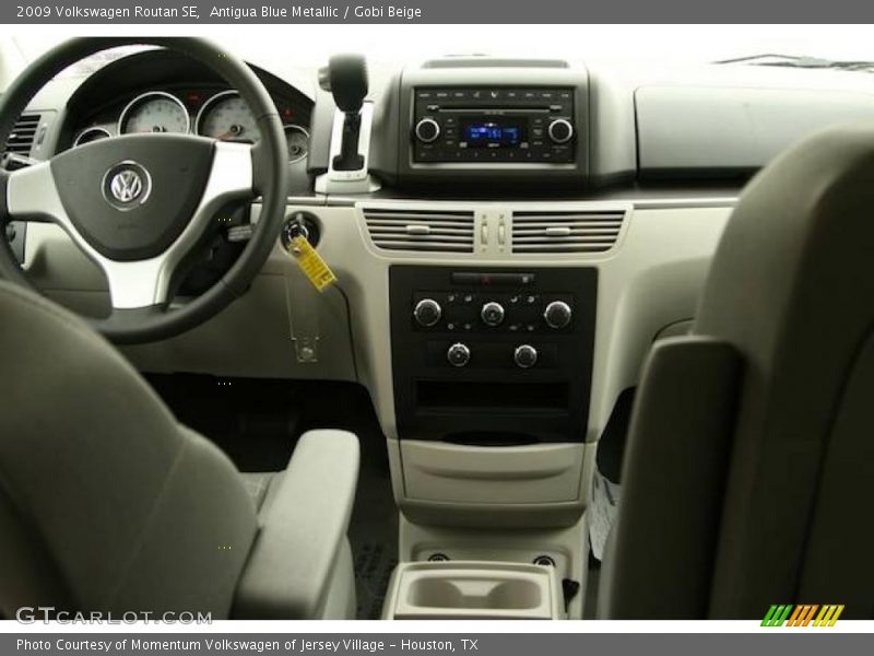 Antigua Blue Metallic / Gobi Beige 2009 Volkswagen Routan SE