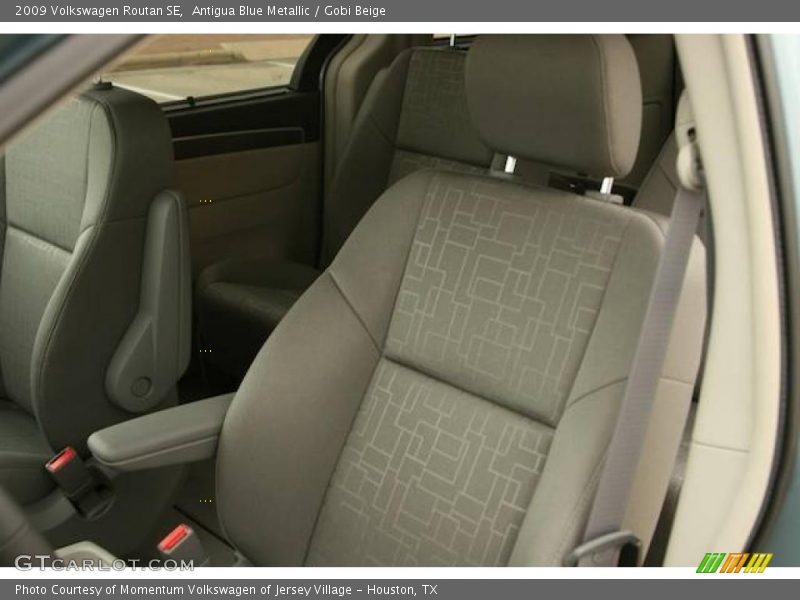 Antigua Blue Metallic / Gobi Beige 2009 Volkswagen Routan SE