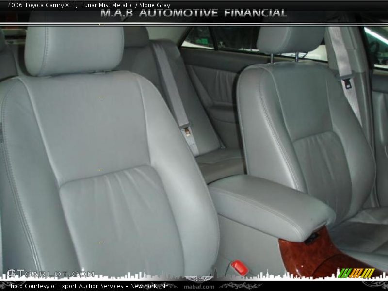 Lunar Mist Metallic / Stone Gray 2006 Toyota Camry XLE