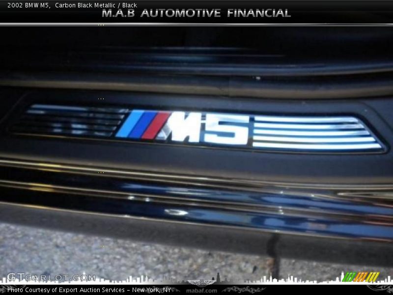 Carbon Black Metallic / Black 2002 BMW M5