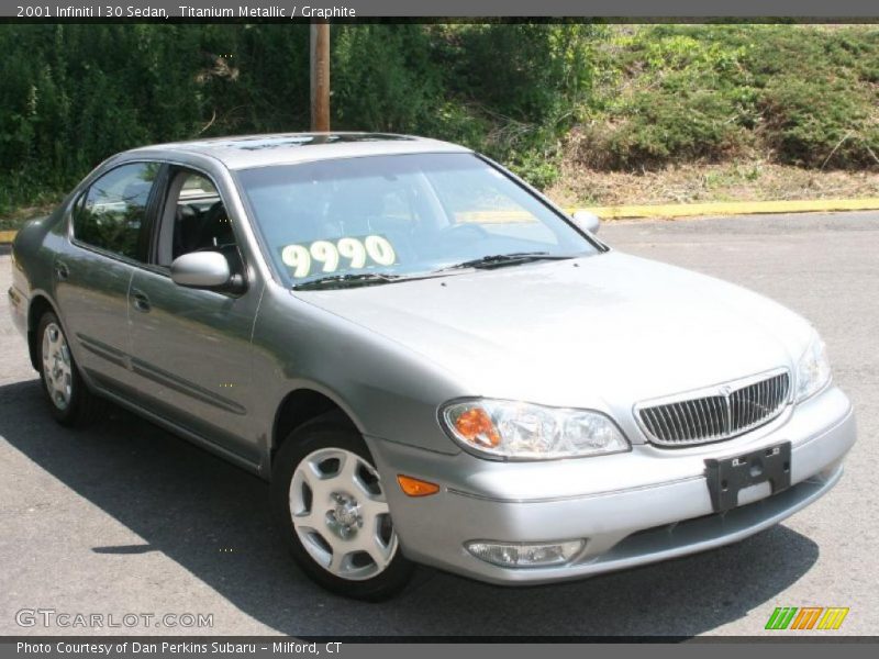 Titanium Metallic / Graphite 2001 Infiniti I 30 Sedan