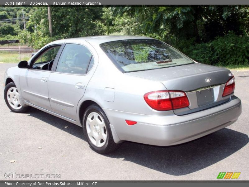 Titanium Metallic / Graphite 2001 Infiniti I 30 Sedan