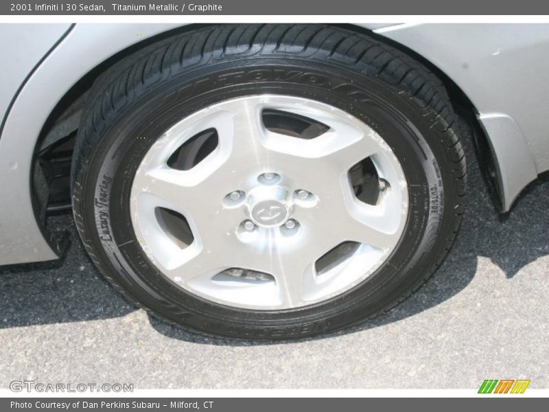 Titanium Metallic / Graphite 2001 Infiniti I 30 Sedan