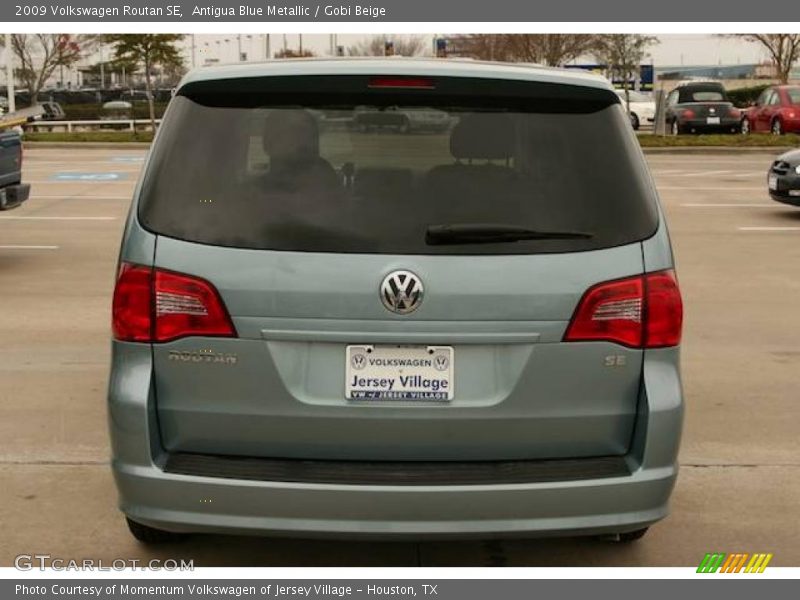 Antigua Blue Metallic / Gobi Beige 2009 Volkswagen Routan SE