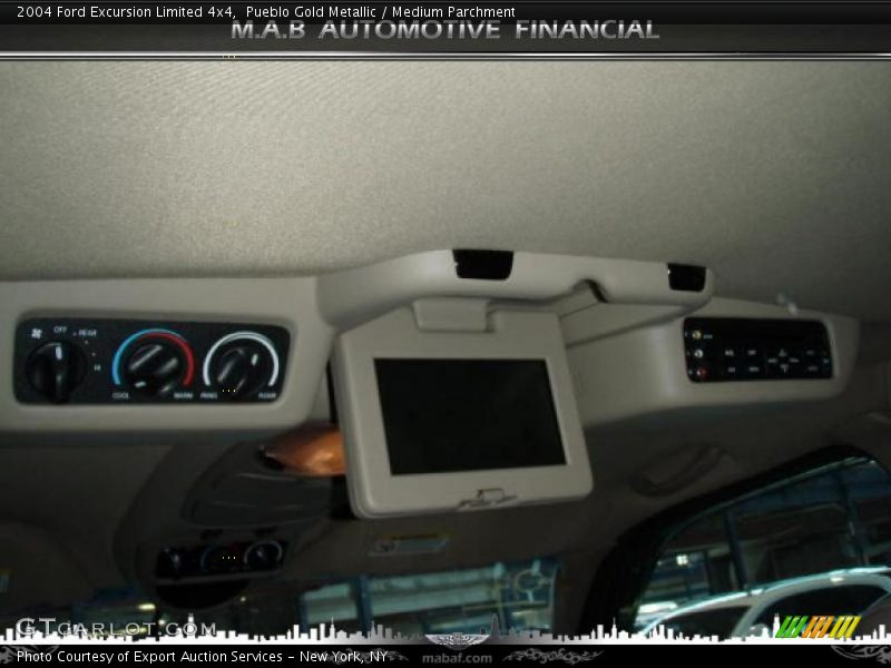 Pueblo Gold Metallic / Medium Parchment 2004 Ford Excursion Limited 4x4