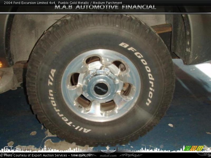 Pueblo Gold Metallic / Medium Parchment 2004 Ford Excursion Limited 4x4