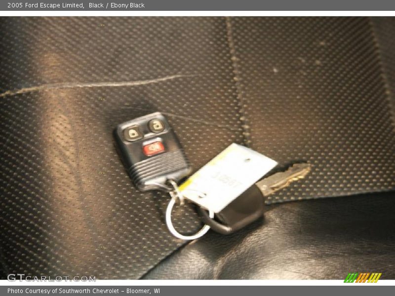 Black / Ebony Black 2005 Ford Escape Limited