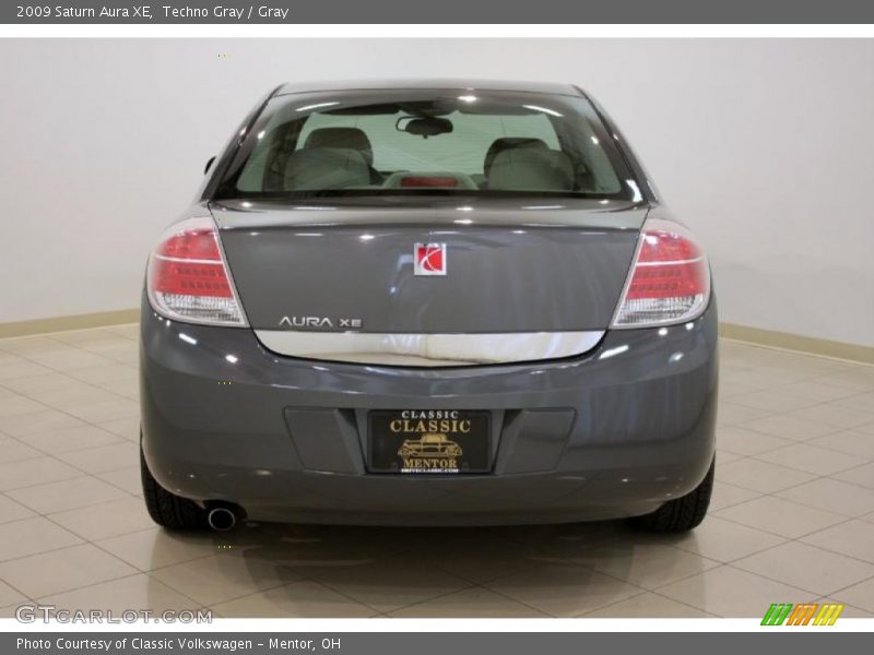 Techno Gray / Gray 2009 Saturn Aura XE