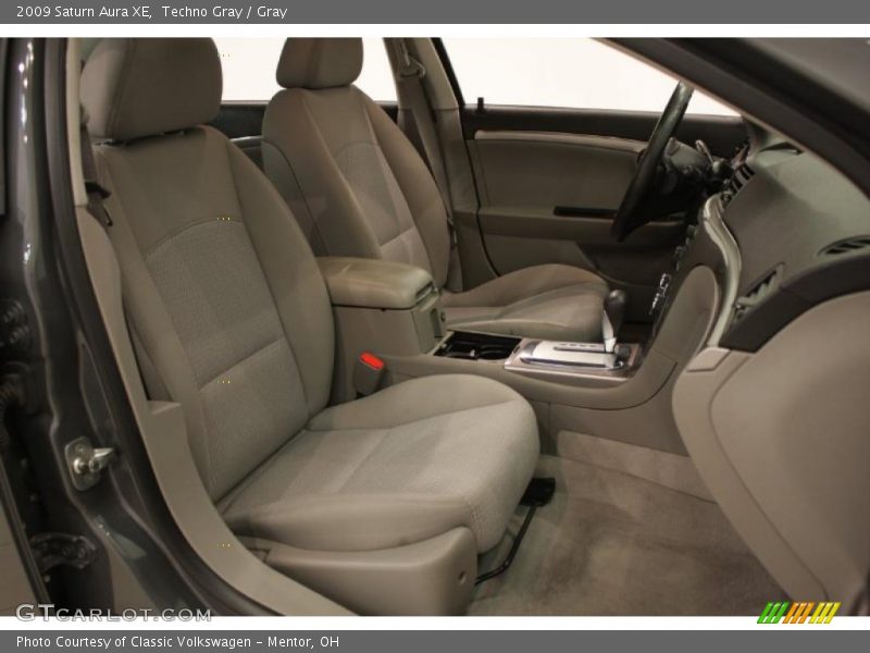 Techno Gray / Gray 2009 Saturn Aura XE