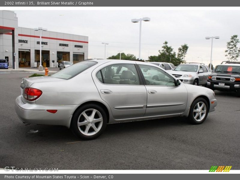 Brilliant Silver Metallic / Graphite 2002 Infiniti I 35
