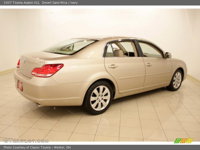 Desert Sand Mica / Ivory 2007 Toyota Avalon XLS