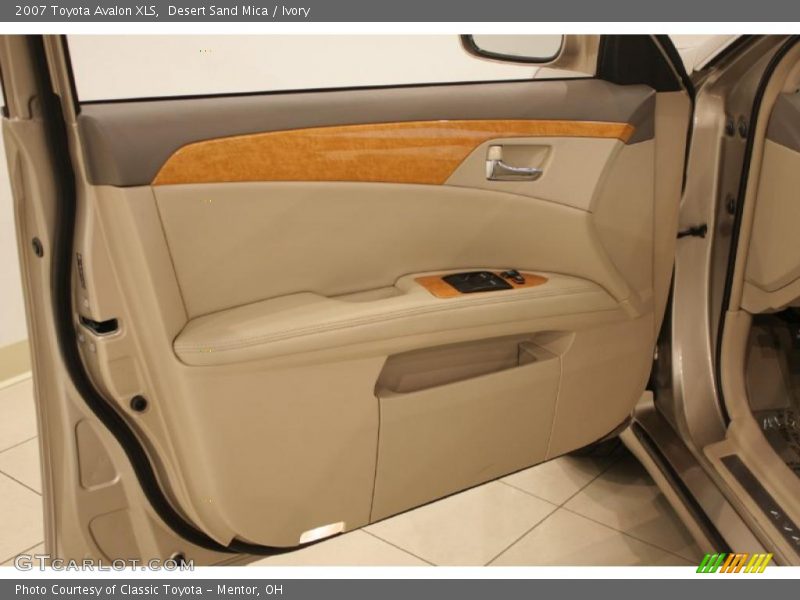 Desert Sand Mica / Ivory 2007 Toyota Avalon XLS