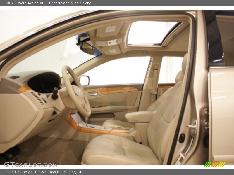 Desert Sand Mica / Ivory 2007 Toyota Avalon XLS