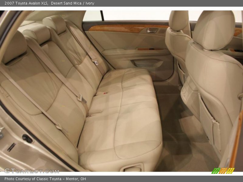 Desert Sand Mica / Ivory 2007 Toyota Avalon XLS