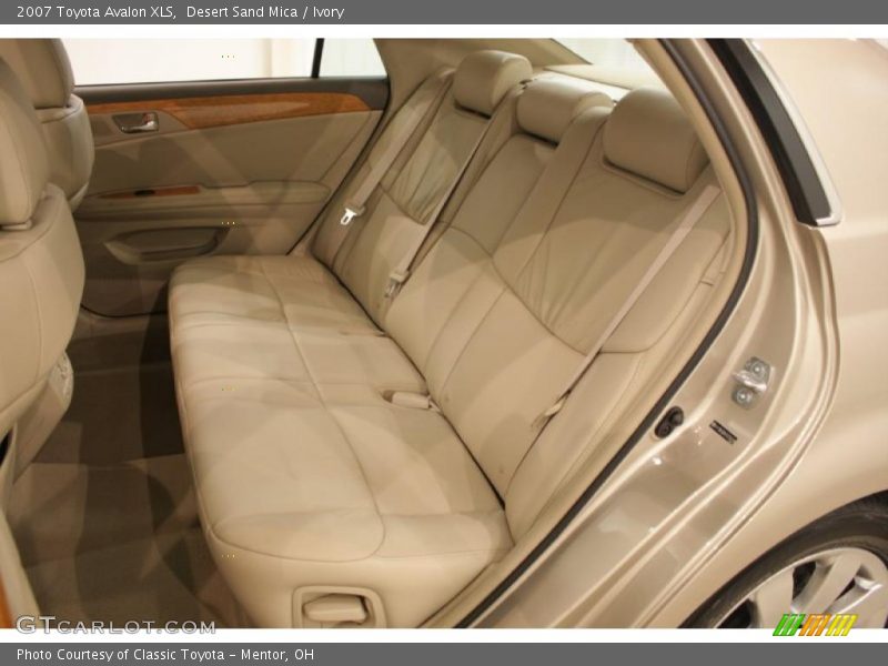 Desert Sand Mica / Ivory 2007 Toyota Avalon XLS