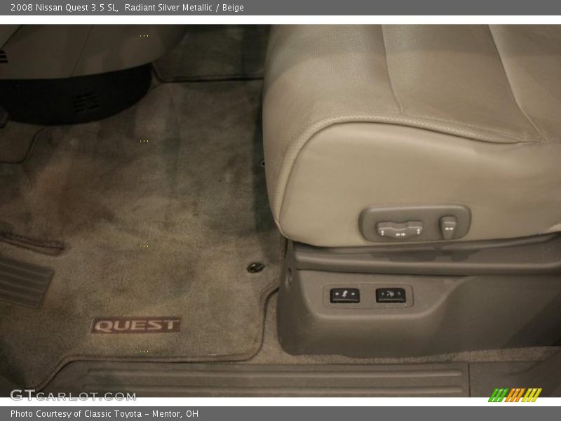 Radiant Silver Metallic / Beige 2008 Nissan Quest 3.5 SL