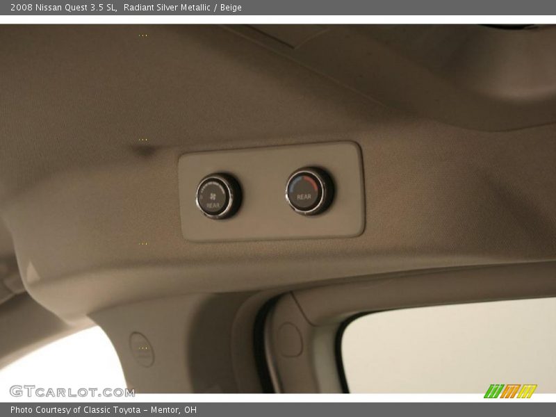 Radiant Silver Metallic / Beige 2008 Nissan Quest 3.5 SL