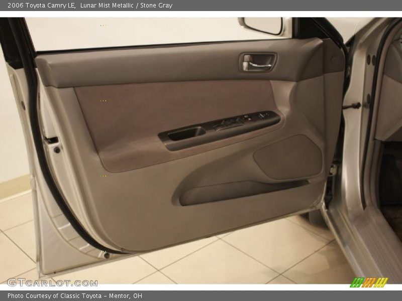 Lunar Mist Metallic / Stone Gray 2006 Toyota Camry LE