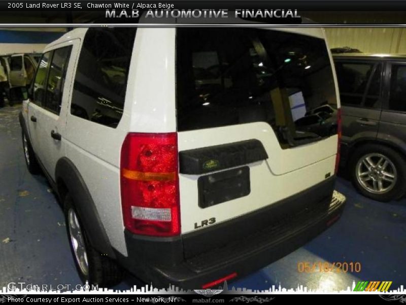 Chawton White / Alpaca Beige 2005 Land Rover LR3 SE