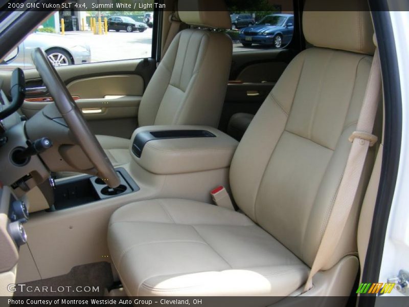 Summit White / Light Tan 2009 GMC Yukon SLT 4x4