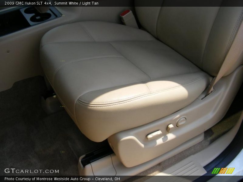 Summit White / Light Tan 2009 GMC Yukon SLT 4x4