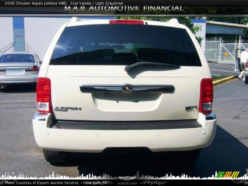 Cool Vanilla / Light Graystone 2008 Chrysler Aspen Limited 4WD