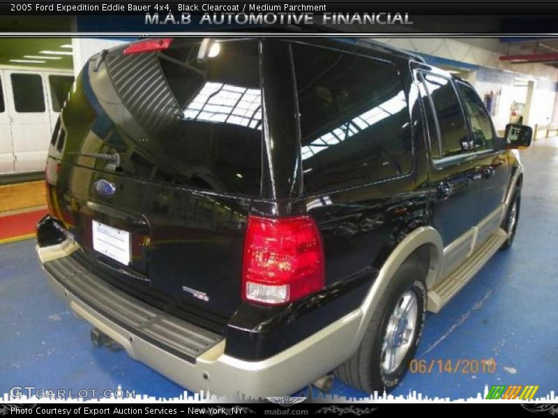 Black Clearcoat / Medium Parchment 2005 Ford Expedition Eddie Bauer 4x4