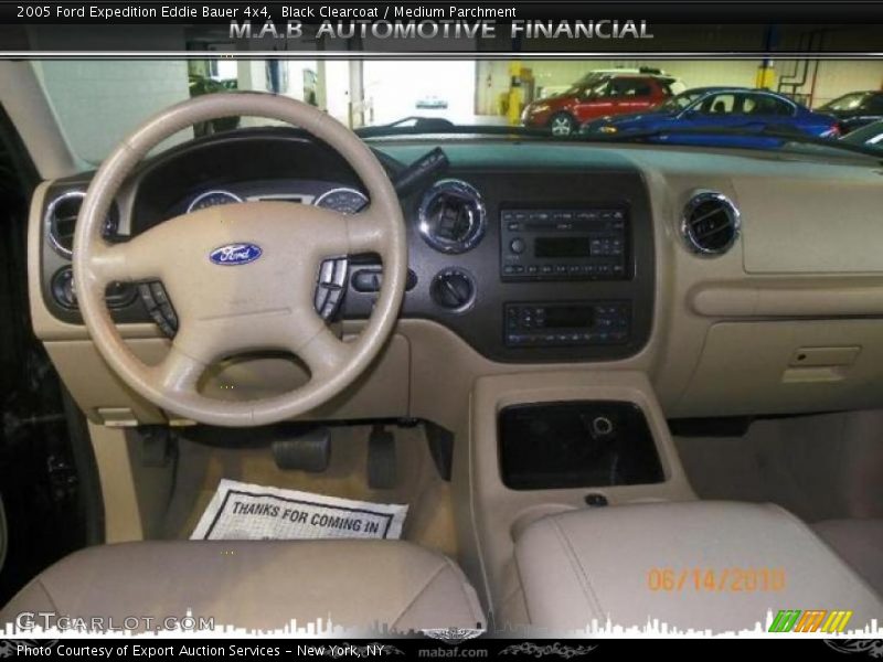Black Clearcoat / Medium Parchment 2005 Ford Expedition Eddie Bauer 4x4