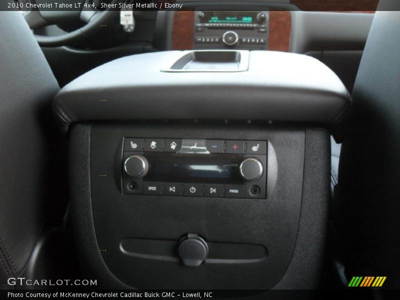 Sheer Silver Metallic / Ebony 2010 Chevrolet Tahoe LT 4x4