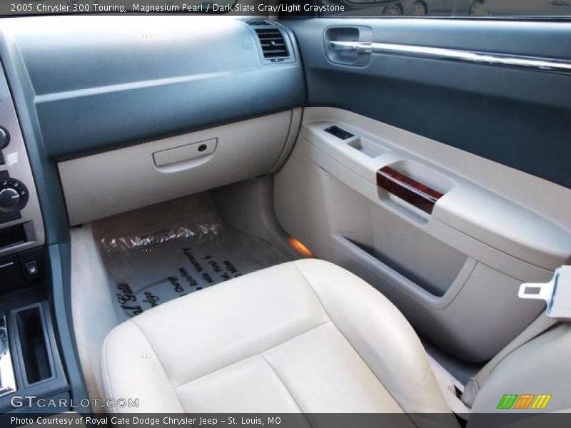 Magnesium Pearl / Dark Slate Gray/Light Graystone 2005 Chrysler 300 Touring