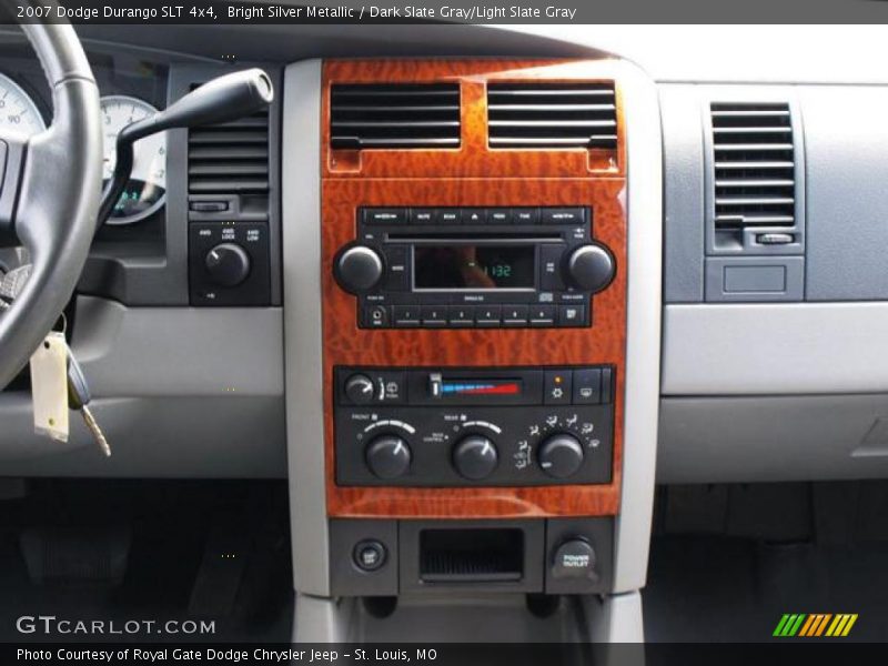 Bright Silver Metallic / Dark Slate Gray/Light Slate Gray 2007 Dodge Durango SLT 4x4