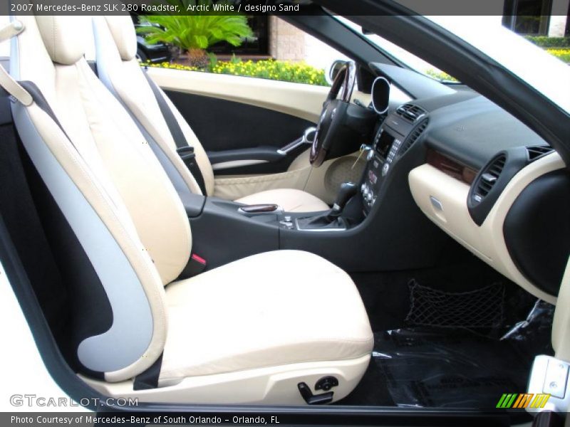 Arctic White / designo Sand 2007 Mercedes-Benz SLK 280 Roadster