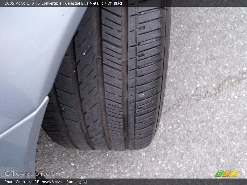 Celestial Blue Metallic / Off Black 2009 Volvo C70 T5 Convertible