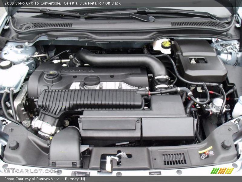 Celestial Blue Metallic / Off Black 2009 Volvo C70 T5 Convertible