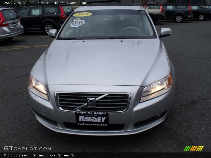 Silver Metallic / Sandstone Beige 2009 Volvo S80 3.2