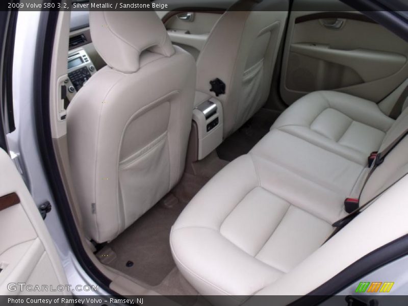 Silver Metallic / Sandstone Beige 2009 Volvo S80 3.2