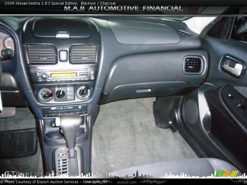 Blackout / Charcoal 2006 Nissan Sentra 1.8 S Special Edition