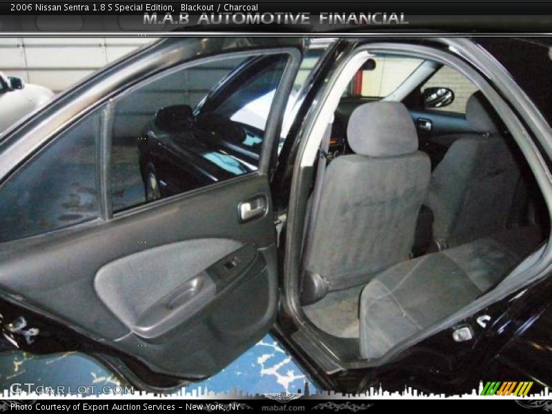 Blackout / Charcoal 2006 Nissan Sentra 1.8 S Special Edition