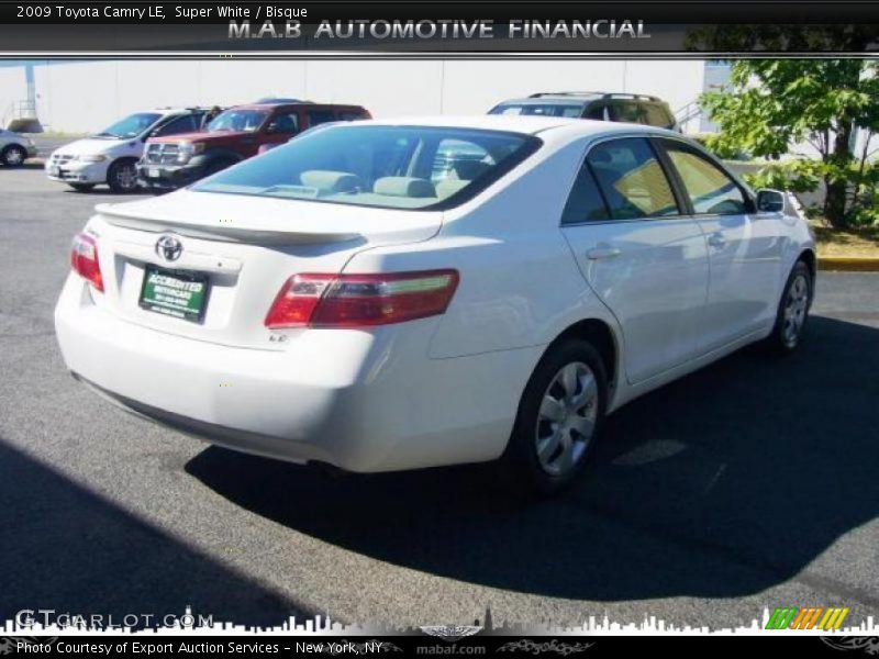 Super White / Bisque 2009 Toyota Camry LE