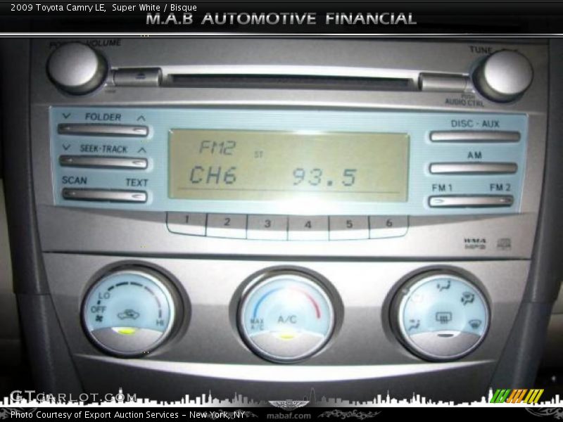 Super White / Bisque 2009 Toyota Camry LE