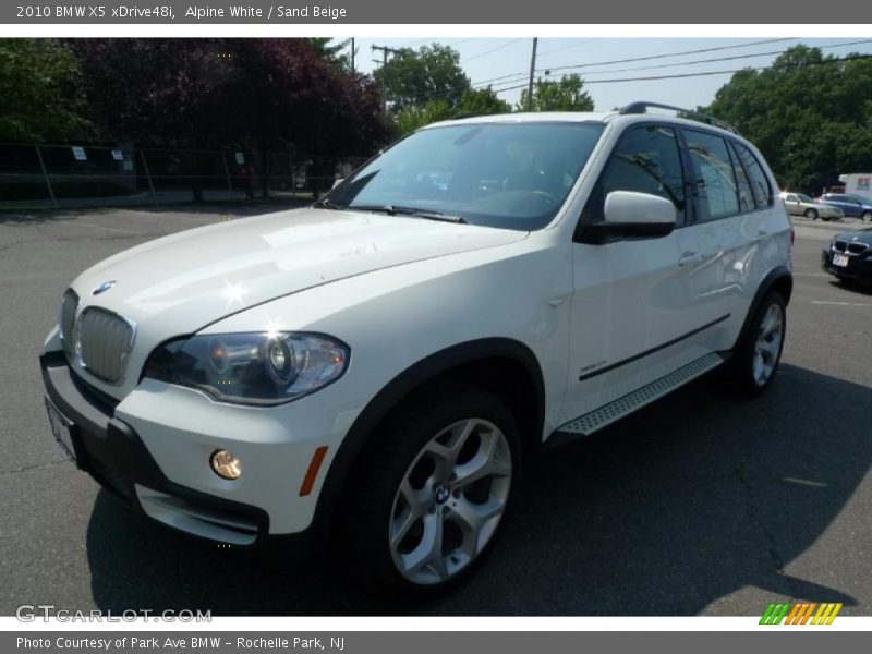 Alpine White / Sand Beige 2010 BMW X5 xDrive48i