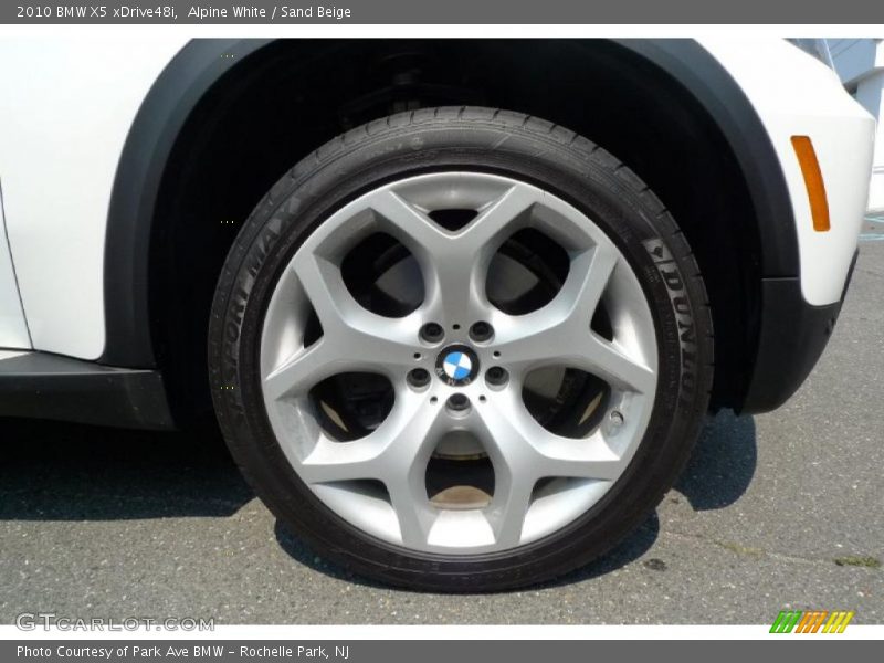 Alpine White / Sand Beige 2010 BMW X5 xDrive48i