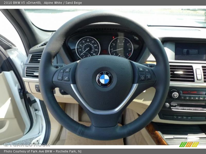 Alpine White / Sand Beige 2010 BMW X5 xDrive48i