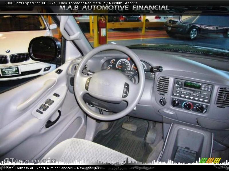 Dark Toreador Red Metallic / Medium Graphite 2000 Ford Expedition XLT 4x4