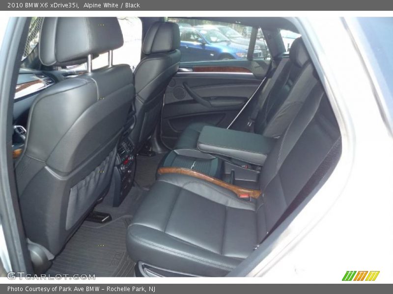 Alpine White / Black 2010 BMW X6 xDrive35i