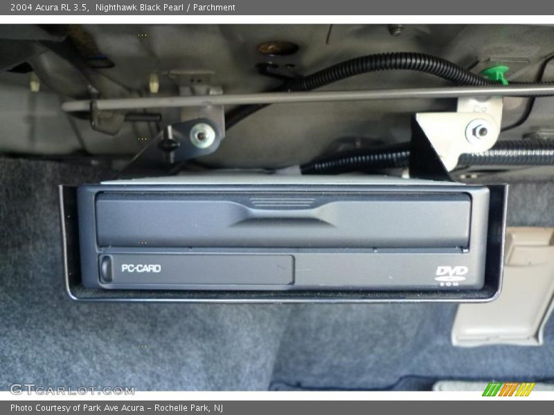 Nighthawk Black Pearl / Parchment 2004 Acura RL 3.5