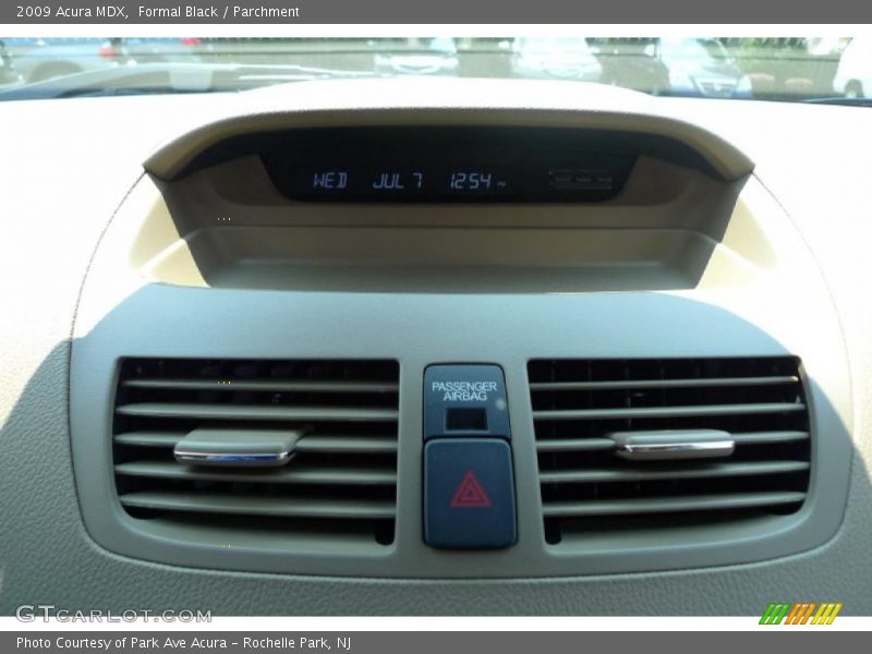 Formal Black / Parchment 2009 Acura MDX