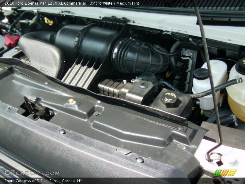 Oxford White / Medium Flint 2010 Ford E Series Van E250 XL Commericial